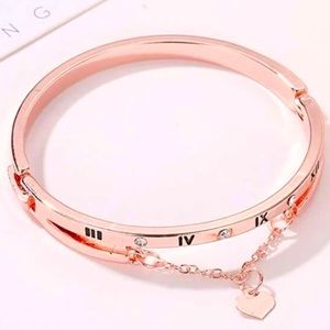 Rose Gold Color Bangle Bracelet with Heart Charm